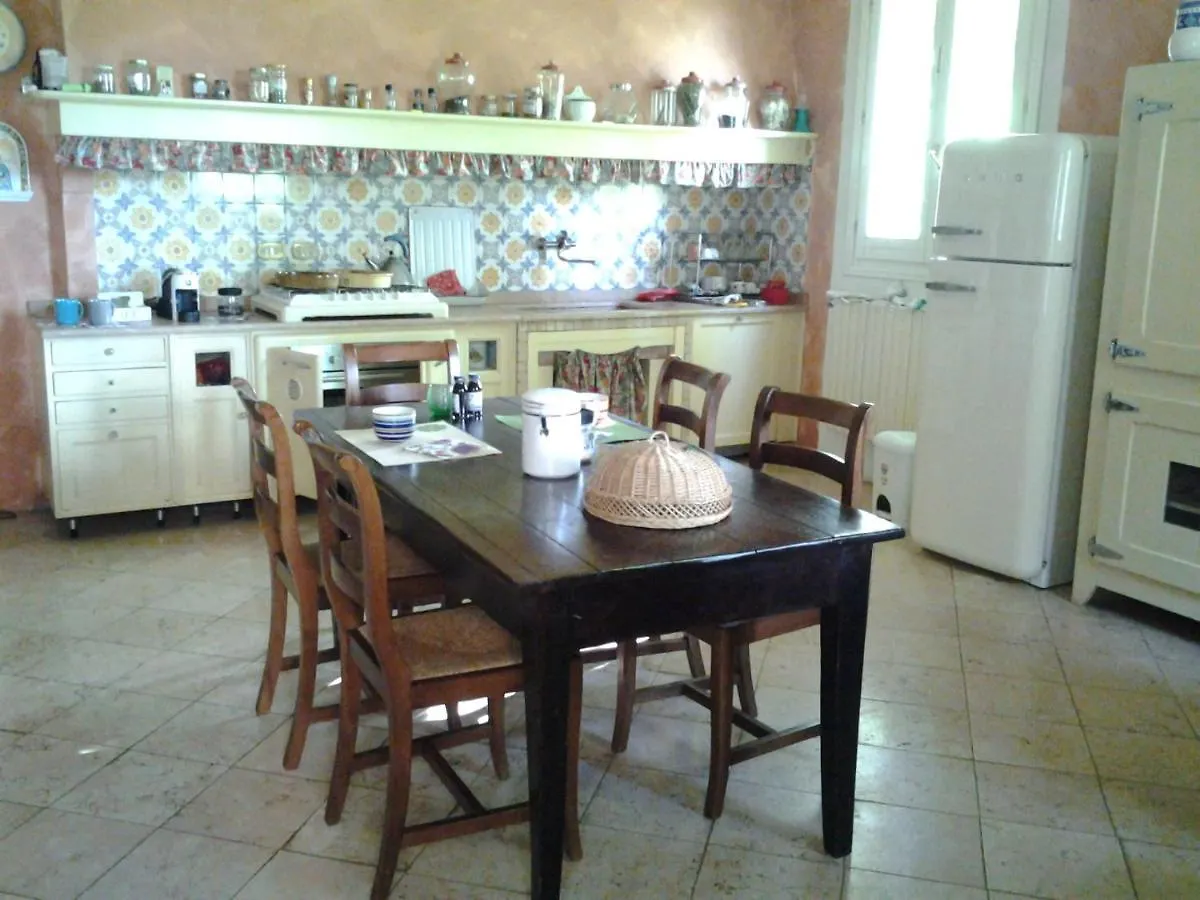 B&B Il Naviglio Bastiglia Bed & Breakfast
