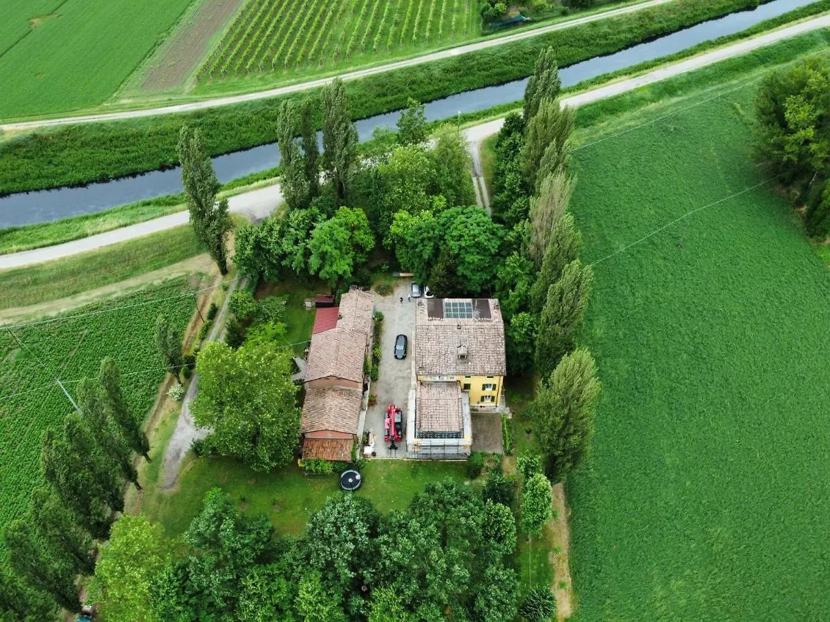 B&B Il Naviglio Bastiglia Italy