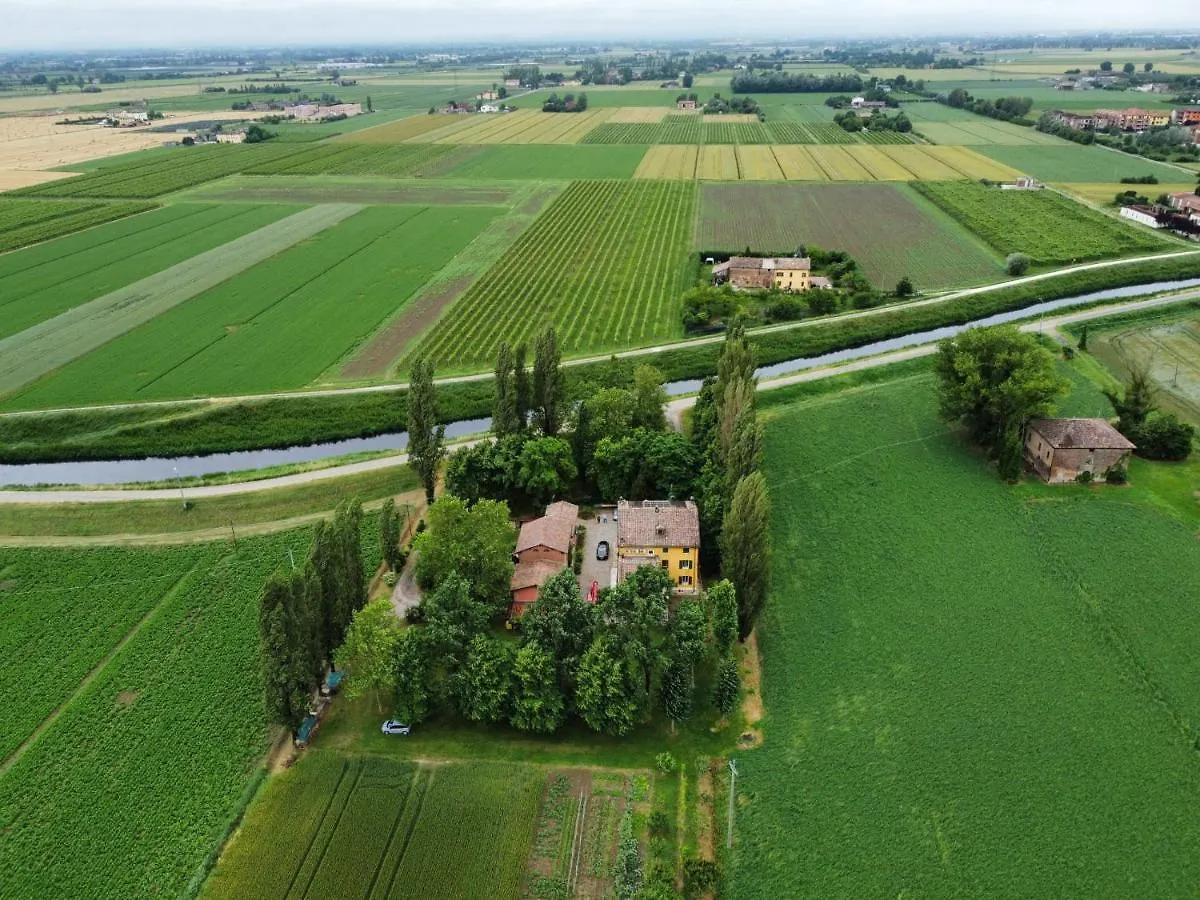 B&B Il Naviglio Bastiglia 0*,  Italy